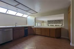 18 Harrisburg, Irvine, CA 92620 - Photo 7