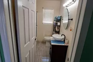 431 E Ave R 6, Palmdale, CA 93550 - Photo 3