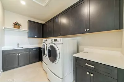 113 Measure, Irvine, CA 92618 - Photo 33