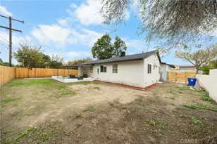 2717 W 6th St, Rialto, CA 92376 - Photo 15