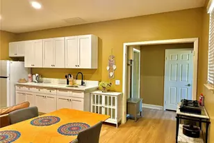 6805 Edinburgh, Eastvale, CA 92880 - Photo 21