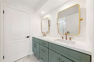 910 S Barton Ct, Anaheim, CA 92808 - Photo 37