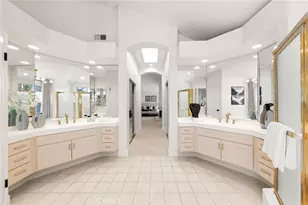 910 S Barton Ct, Anaheim, CA 92808 - Photo 15