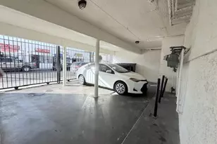 10730 Burin Ave, Inglewood, CA 90304 - Photo 35