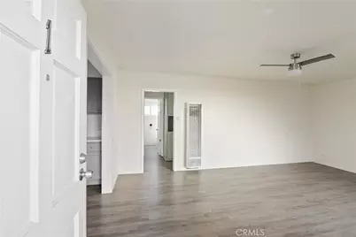 10730 Burin Avenue, Inglewood, CA 90304 - Photo 15