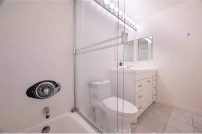 72 Vassar Aisle, Irvine, CA 92612 - Photo 15