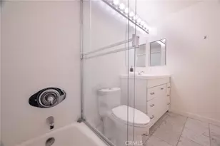 72 Vassar Aisle, Irvine, CA 92612 - Photo 15