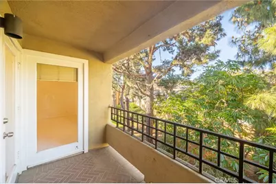 72 Vassar Aisle, Irvine, CA 92612 - Photo 31