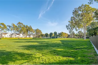 72 Vassar Aisle, Irvine, CA 92612 - Photo 45