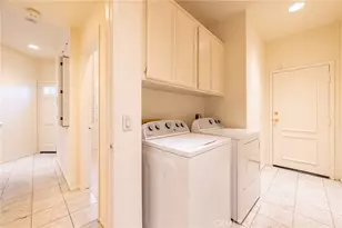 72 Vassar Aisle, Irvine, CA 92612 - Photo 9