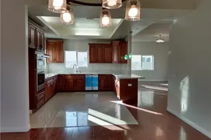 17548 Court St, Fontana, CA 92336 - Photo 25