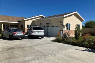 17548 Court St, Fontana, CA 92336 - Photo 15
