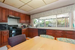 1316 Holly Leaf Way, Diamond Bar, CA 91765 - Photo 11