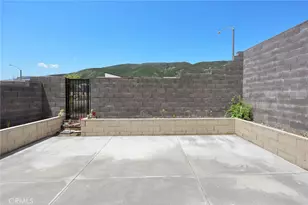 15842 Caterpillar Dr, Fontana, CA 92336 - Photo 21