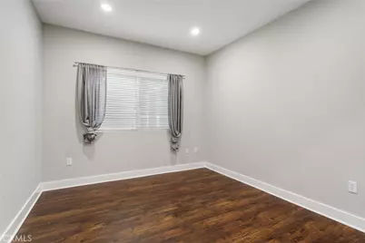 11115 Acama #101, Studio City, CA 91602 - Photo 25
