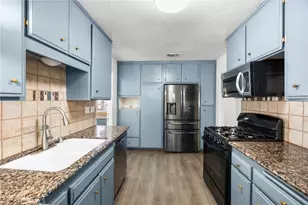 7595 Teak Way, Rancho Cucamonga, CA 91730 - Photo 13