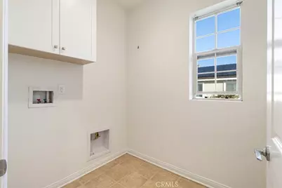 3126 E Painted Crescent St, Ontario, CA 91762 - Photo 31