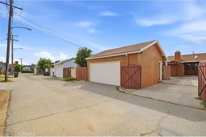 224 S Azusa, West Covina, CA 91791 - Photo 29