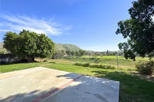 208 Deborah Ct, Riverside, CA 92507 - Photo 17