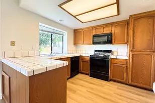 208 Deborah Ct, Riverside, CA 92507 - Photo 5