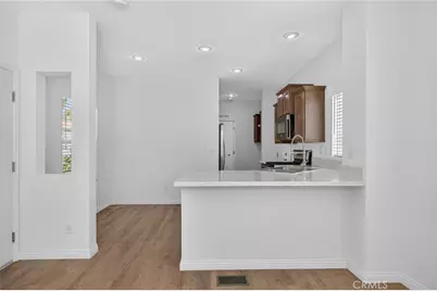 520 Pine Avenue #55, Goleta, CA 93117 - Photo 11