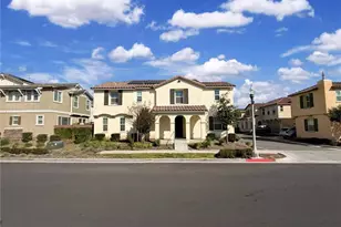 15981 Tanzinite Ln, Chino, CA 91708 - Photo 23