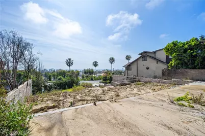 16625 Marquez Terrace, Pacific Palisades, CA 90272 - Photo 15