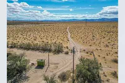 45200 Camelot Drive, Yermo, CA 92398 - Photo 21