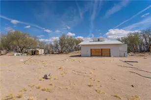 45200 Camelot Drive, Yermo, CA 92398 - Photo 25