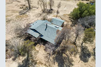 45200 Camelot Drive, Yermo, CA 92398 - Photo 3