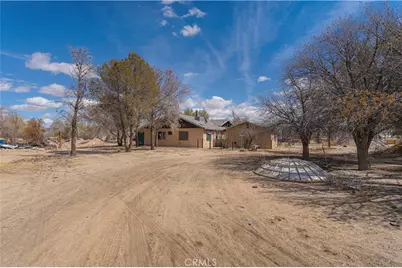 45200 Camelot Drive, Yermo, CA 92398 - Photo 7