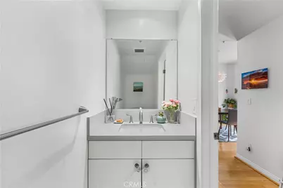 392 S Marengo #105, Pasadena, CA 91101 - Photo 7