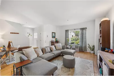 392 S Marengo #105, Pasadena, CA 91101 - Photo 3