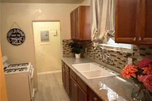 1437 Greenfield Ave, Los Angeles, CA 90025 - Photo 21