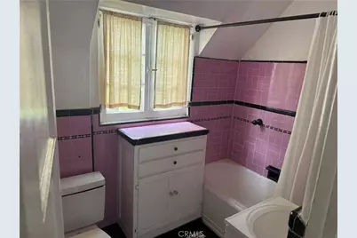 1437 Greenfield Avenue, Los Angeles, CA 90025 - Photo 25