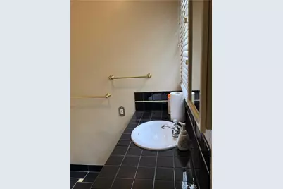 1437 Greenfield Avenue, Los Angeles, CA 90025 - Photo 29