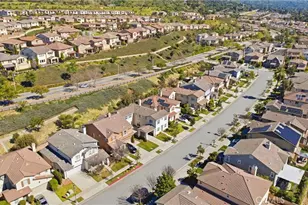 653 E Gardenia Dr, Azusa, CA 91702 - Photo 51