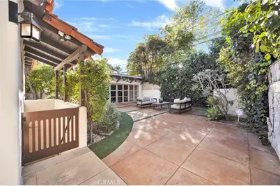 557 S Berkeley, San Marino, CA 91108 - Photo 25