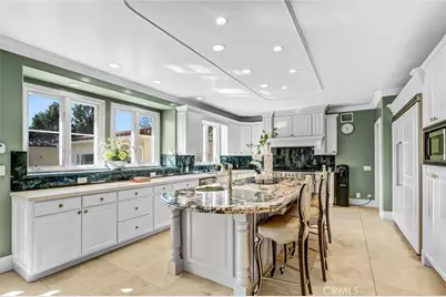 2290 Lombardy, San Marino, CA 91108 - Photo 17