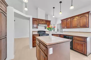 10561 Mendoza Rd, Moreno Valley, CA 92557 - Photo 11