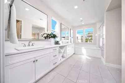 79 Pelican, Irvine, CA 92618 - Photo 35