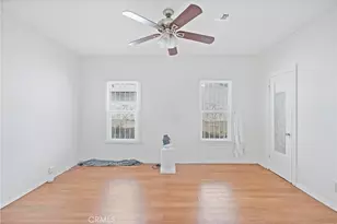 1637 W 37th St, Los Angeles, CA 90018 - Photo 23