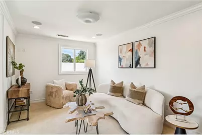 801 S Michillinda, Pasadena, CA 91107 - Photo 17