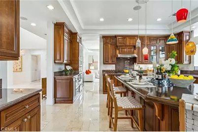 801 S Michillinda, Pasadena, CA 91107 - Photo 11