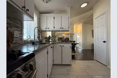 5800 Hamner #431, Eastvale, CA 91752 - Photo 13