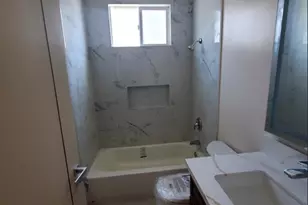 3765 Globe, Los Angeles, CA 90066 - Photo 23