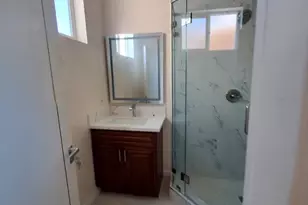 3765 Globe, Los Angeles, CA 90066 - Photo 15