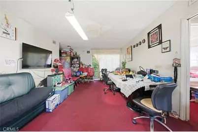 911 New Depot Street #9-10, Los Angeles, CA 90012 - Photo 17