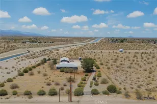 13384 Sheep Creek Rd, Phelan, CA 92371 - Photo 11