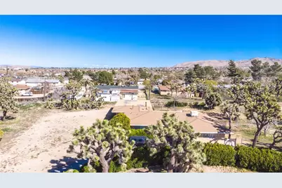 7411 Joshua Ln, Yucca Valley, CA 92284 - Photo 27